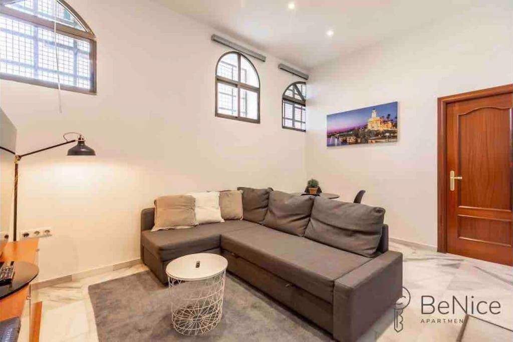 Luxury Apartamento Sevilla Centro -Triana Esterno foto