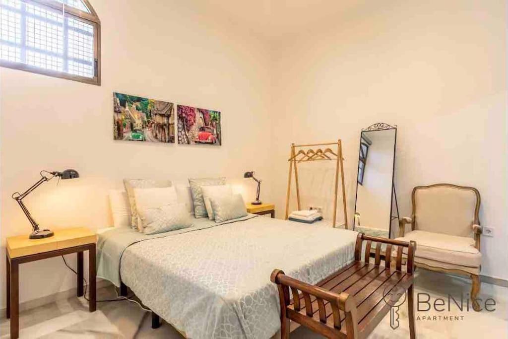 Luxury Apartamento Sevilla Centro -Triana Esterno foto
