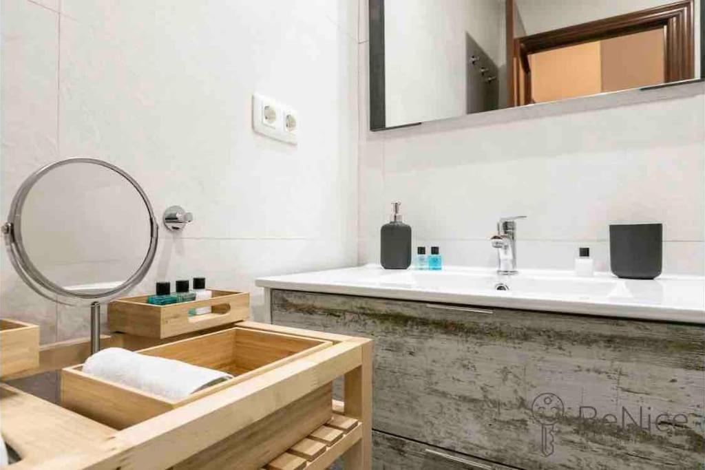 Luxury Apartamento Sevilla Centro -Triana Esterno foto